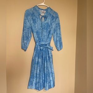 Floral V neck tie dress pleated skirt